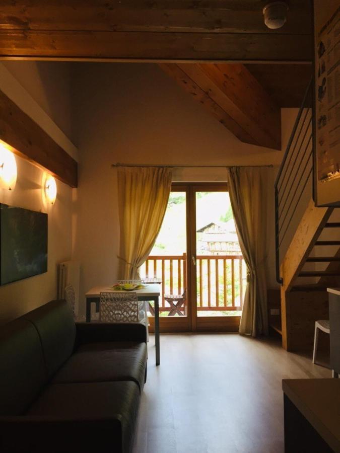 Residence Felik Gressoney-la-Trinité Eksteriør bilde